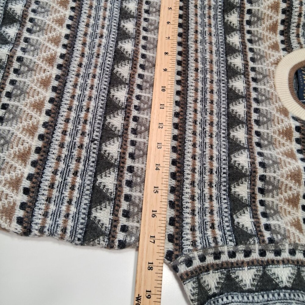 Vintage Tundra Canada Sweater - Picture 5 of 9